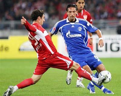 与年轻新秀 与年轻新秀